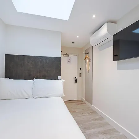 St Pancras 4* London