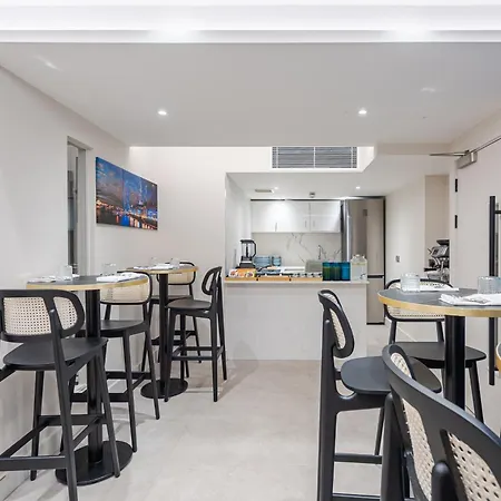 St Pancras 4* London