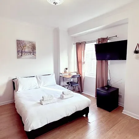 アパート Uk Chaps Retreat: Chelsea Haven With Private Balcony