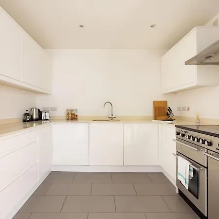 Apartment Wild Roses Serviced - Borough *