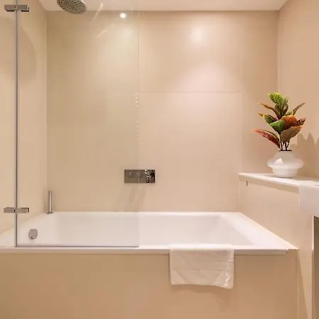 Apartment Wild Roses Serviced - Borough