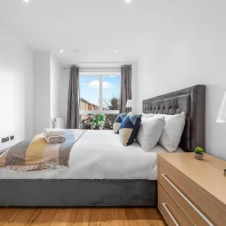 Luxury Bermondsey Apartment