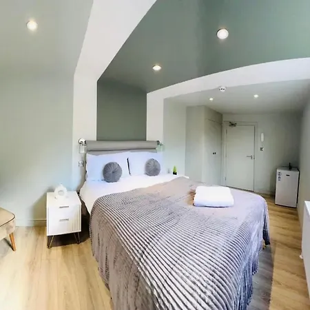 43 Ensuite Look Like Locations