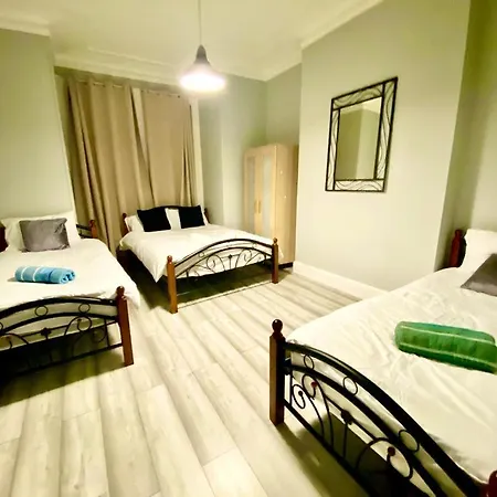 One Bedroom Ground Floor Flat In