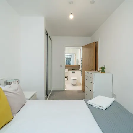 Appartement Madika Homes - Corporate 2 Bed 2 Bath Near Colindale Station London