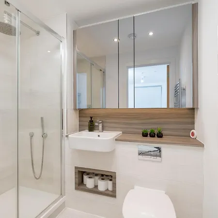 Appartement Madika Homes - Corporate 2 Bed 2 Bath Near Colindale Station London Edgware