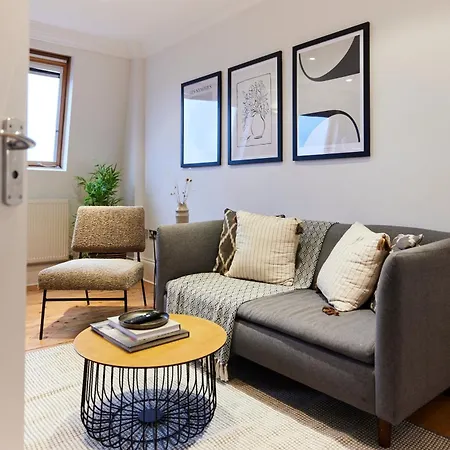 Apartment The Cradle - Spacious 1bdr Flat London