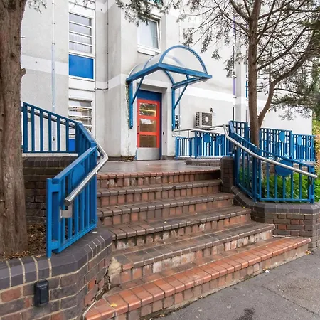 1bed Elkington London