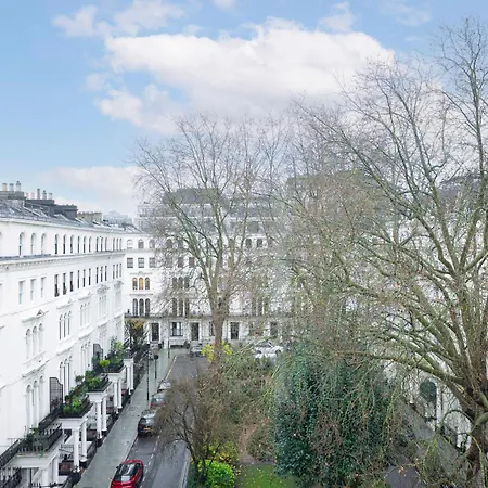 Space 4* London