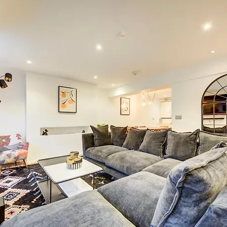 Prime Location Marylebone 4 Bed Designer Flat Λονδίνο