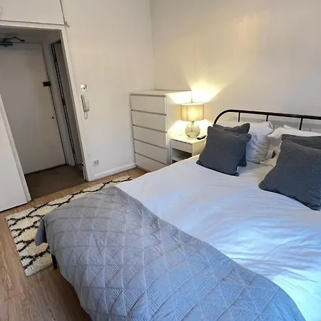 Glenmore * London