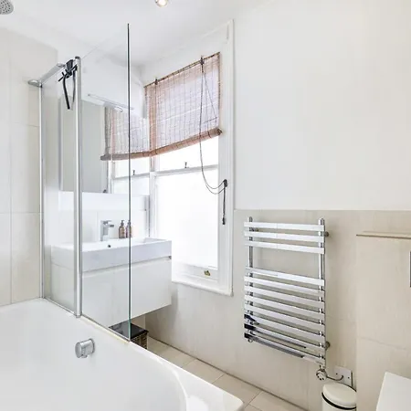Chancery's Loft Private Apartment *