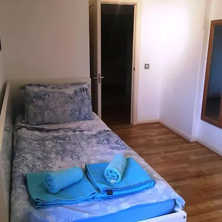 1 Bedroom Flat Near Excel, O2, Canary Wharf - Apartamento