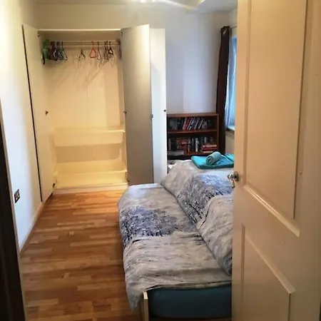 1 Bedroom Flat Near Excel, O2, Canary Wharf - * Londres