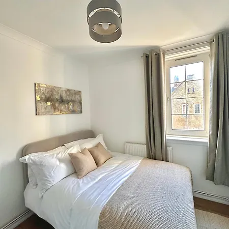 City Nights - Homestay London