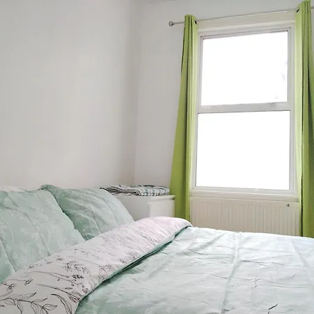 Cosy Near Canary Wharf & The O2 Londres
