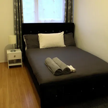 2 Bed In Lambeth *