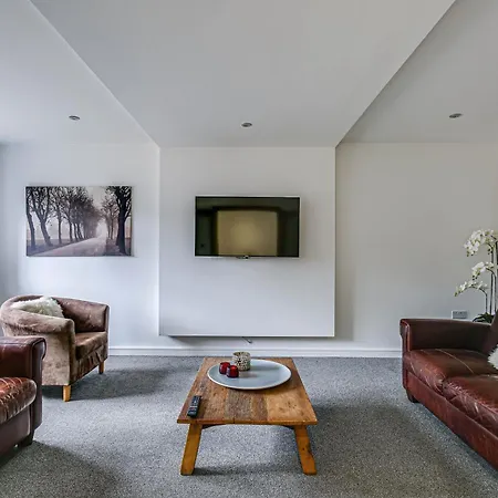 Moselle House * Biggin Hill