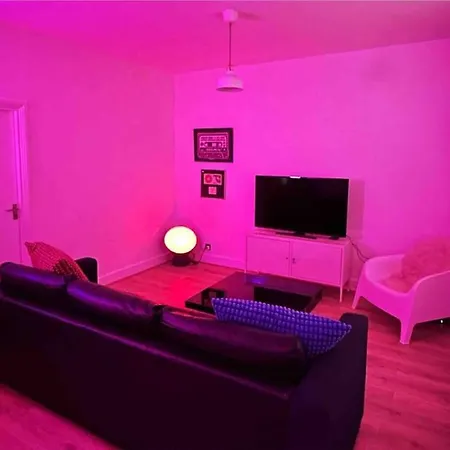 Flat Next To Central Line Underground Station London
