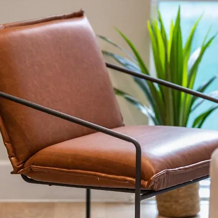 Your Home: 1br Flat With Modern Amenities Apartamento *