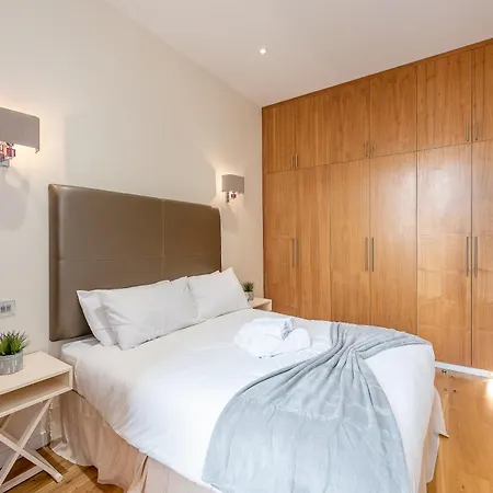 Moments From Hyde Park & Notting Hill With Free Luggage Storage And Washing Machine *