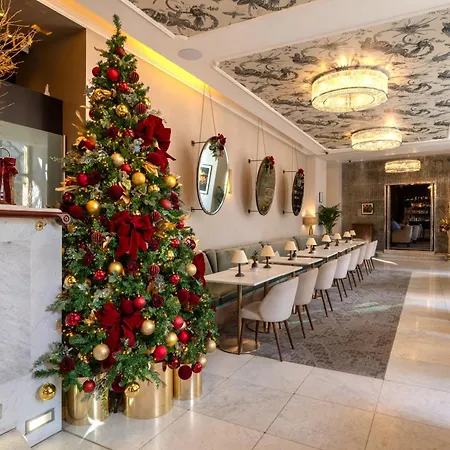 The Waldorf Hilton Londra