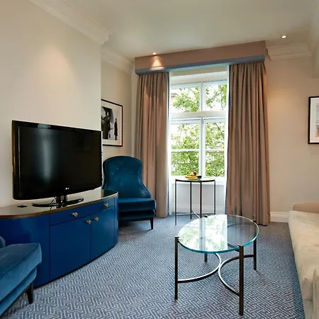 The Waldorf Hilton Londra
