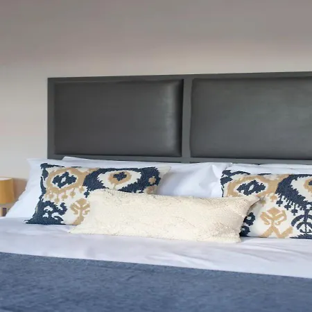 דירה Welcoming And Radiant - One Bedroom In The Heart Of South *