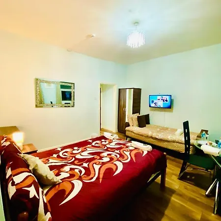 Stylish One Bed Studio Flat Edgware Road In Central
