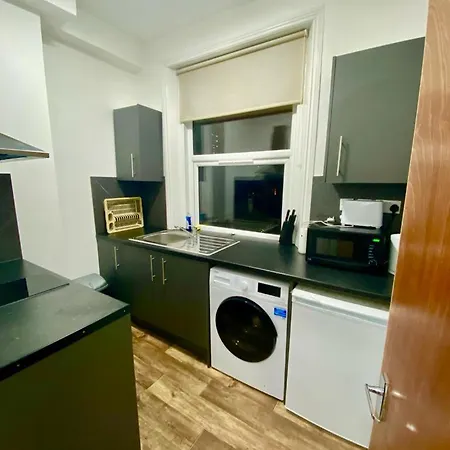Stylish One Bed Studio Flat Edgware Road In Central ロンドン
