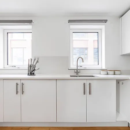 The Hoxton Collection Apartment