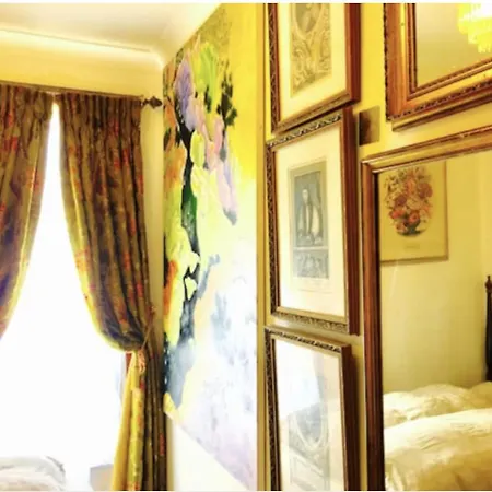 Quality And Very Good Value Private In Close To Notting Hill Zone 2 London