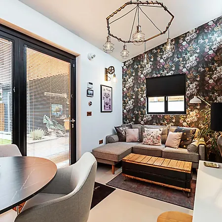 Casa de Férias Scarlett Heart In Golders Green Londres
