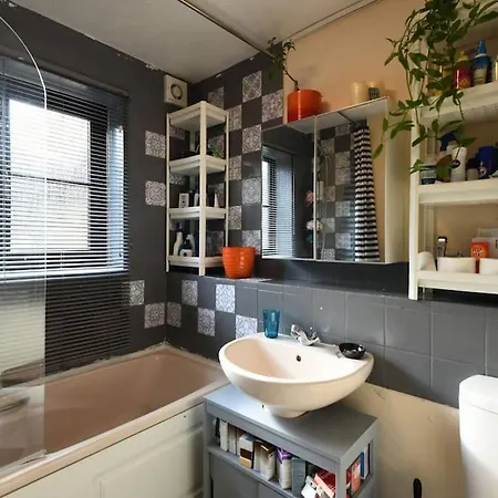 Spacious Walthamstow