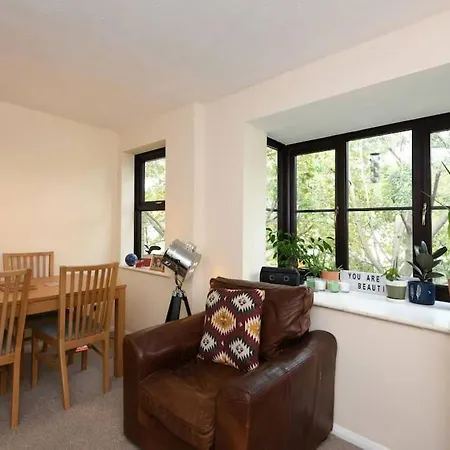 Spacious Walthamstow * London