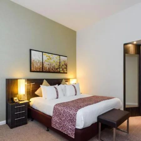 - Whitechapel By Ihg