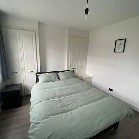 Spacious 3 Bed House London * Thornton Heath