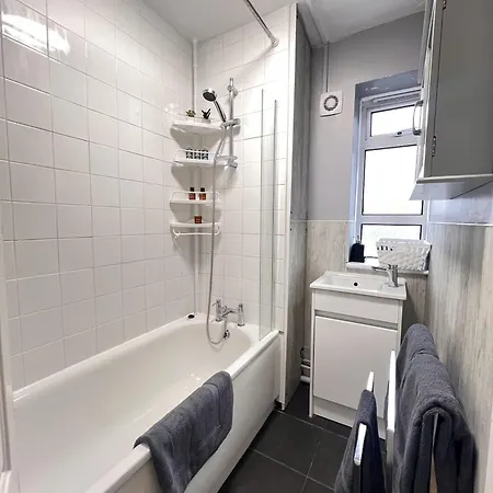 Glazebrook Apartman