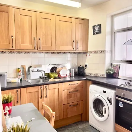 Central Zone 1 Double Homestay *