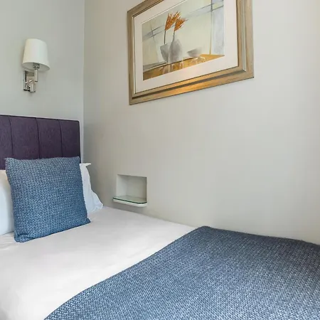 Hotel Harlingford 3*