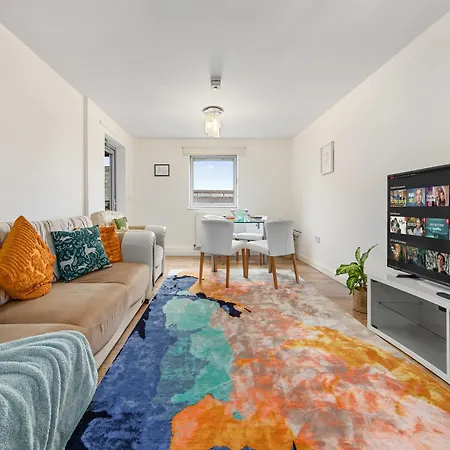 Modern Spacious 1 Bedroom Flat In Camden