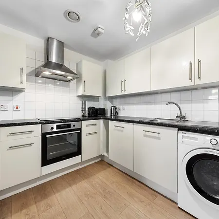 Modern Spacious 1 Bedroom Flat In Camden *
