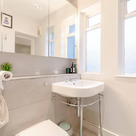 Elegant 1bd Flat In The Heart Of Notting Hill! Apartment *