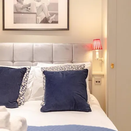 Elegant 1bd Flat In The Heart Of Notting Hill! Apartment