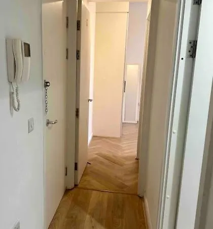 Bridge Beauty Luxury 2bed 2bath Apartment