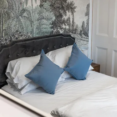 Holiday home West Period House London