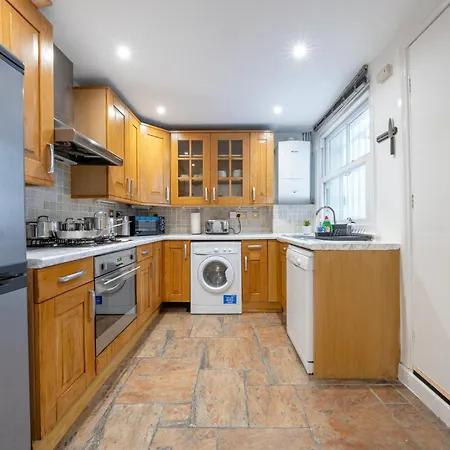 West Period House Holiday home