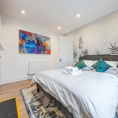 West Period House Holiday home