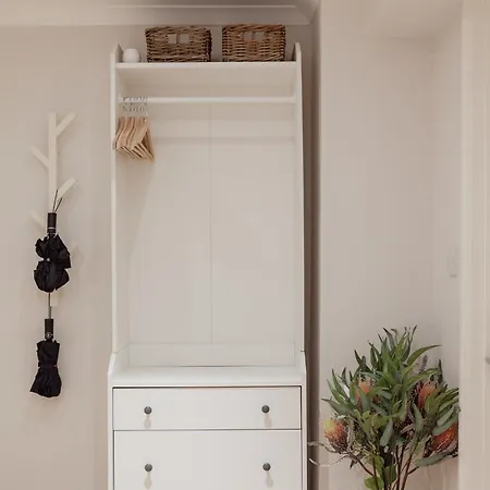 Kensington Nest Serviced *