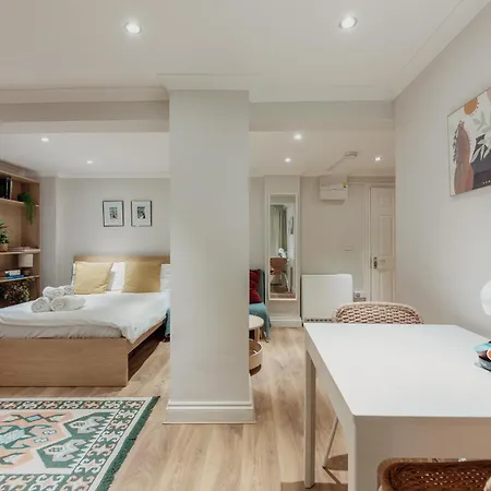 Kensington Nest Serviced Londýn